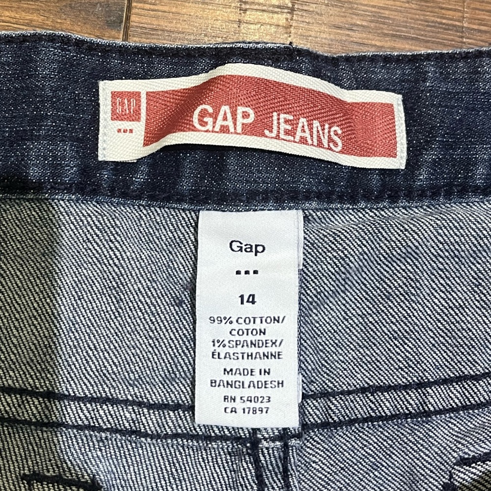 Gap Bermuda Jean Shorts Size 14 - Picture 3 of 4